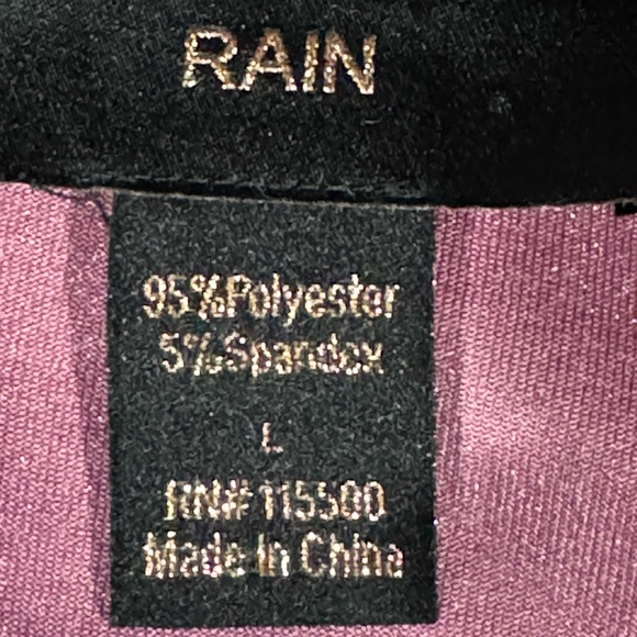 Velvet Twist Front Top - Picture 4 of 4